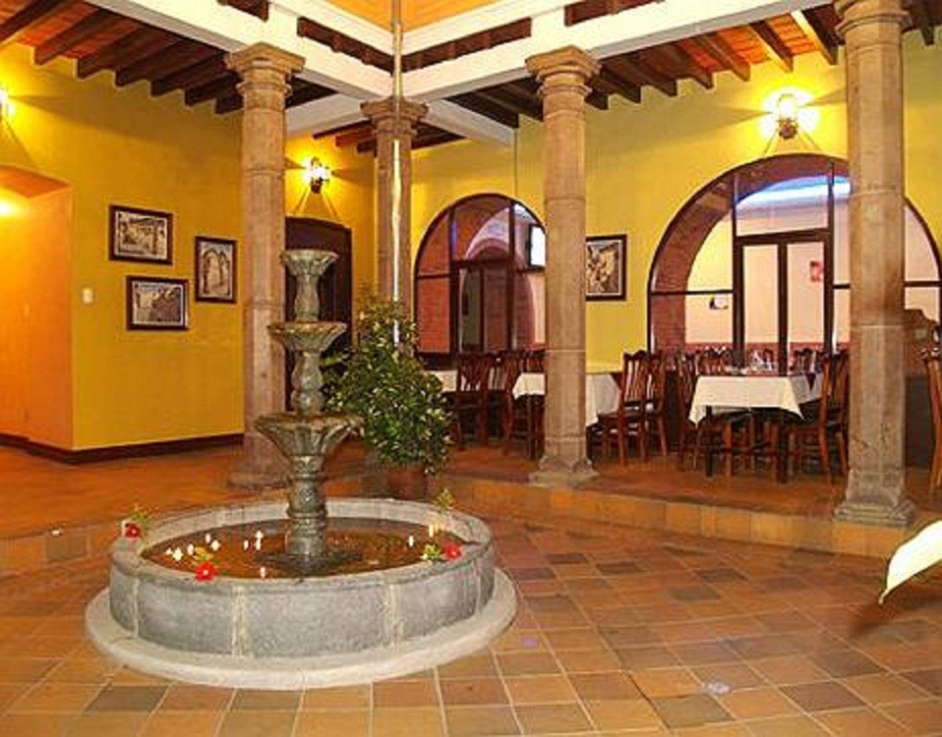 Hotel Catedral Quito Exterior foto