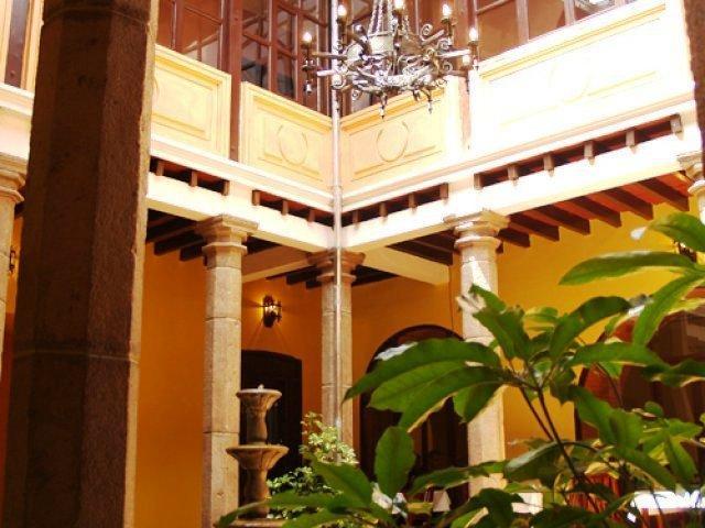 Hotel Catedral Quito Exterior foto